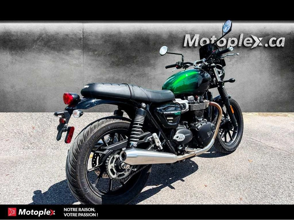 2024 Triumph Street Twin 900 *2932 Km* alt