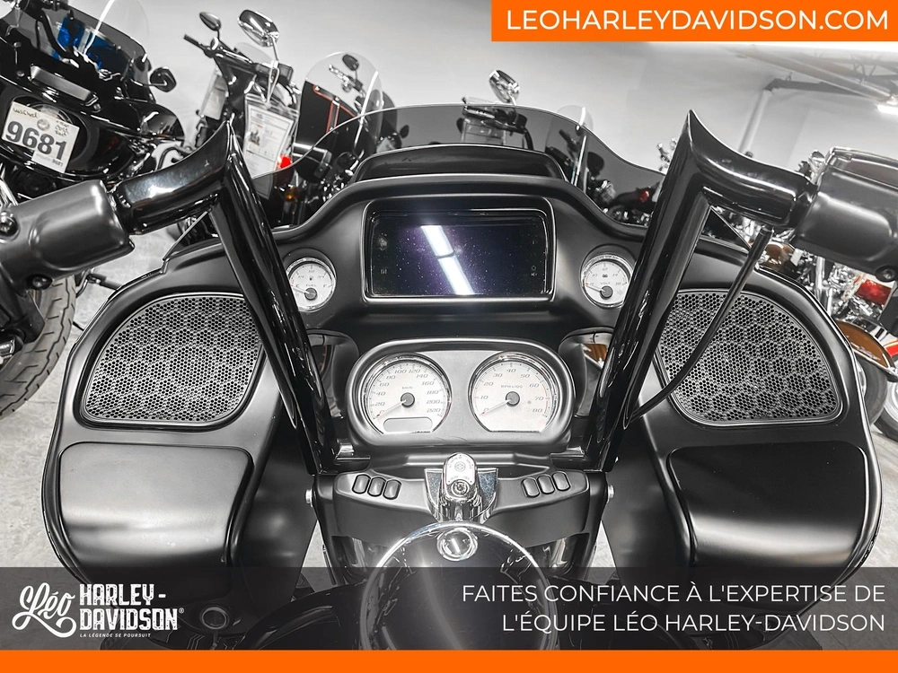 Harley-davidson Fltrx Road Glide 2022 alt
