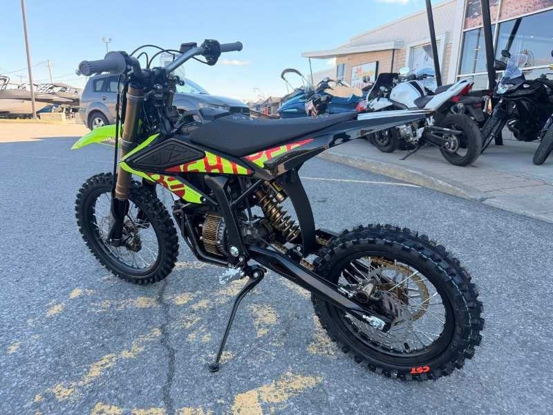 Surron Hyper Bee 2026 alt