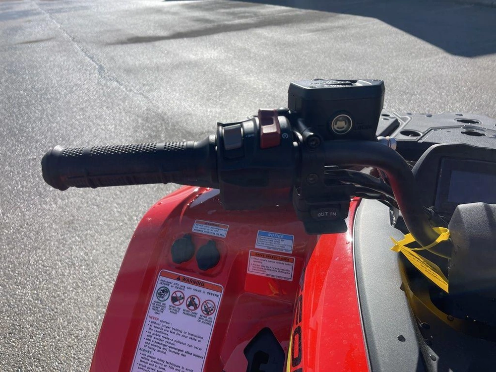 2026 Cfmoto Cforce 500 alt