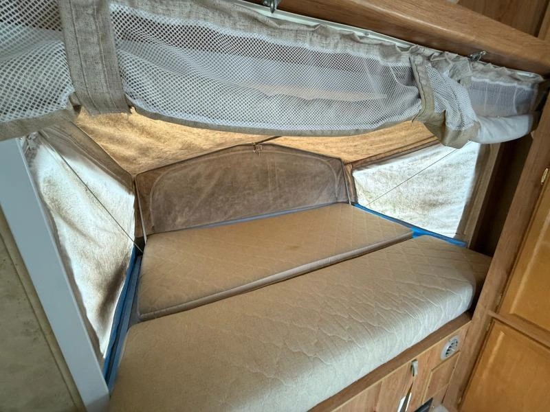 2006 Jayco Jay Feather 25e alt
