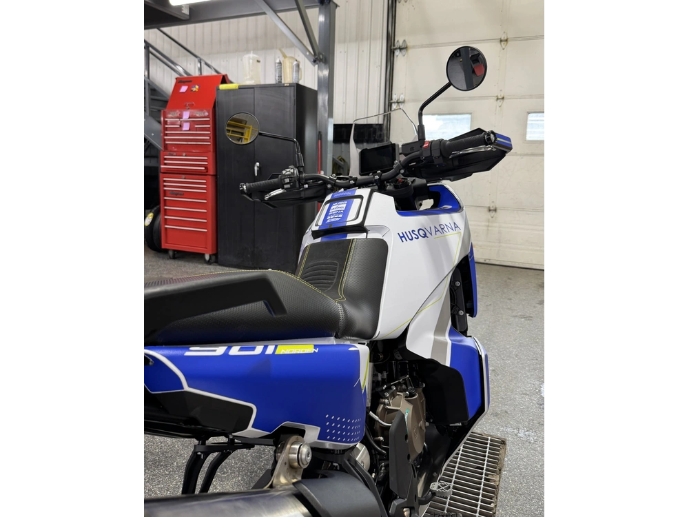 Husqvarna Norden 901 2025 alt