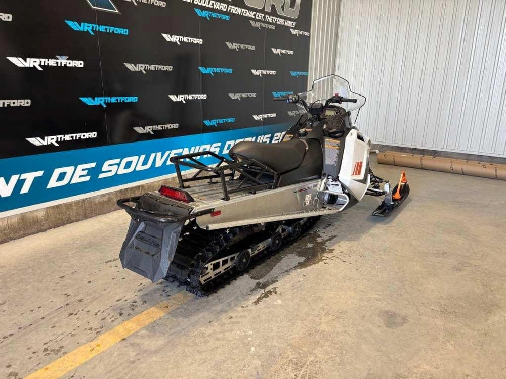 Polaris 550 Voyageur 144 Es 2024 alt
