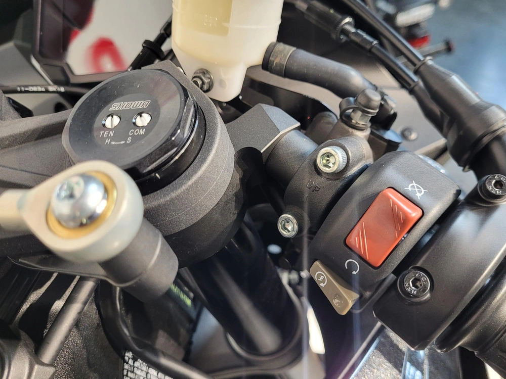 Kawasaki Ninja Zx-6r (full Equip) *5.99%/84 Mois💳 2026 alt