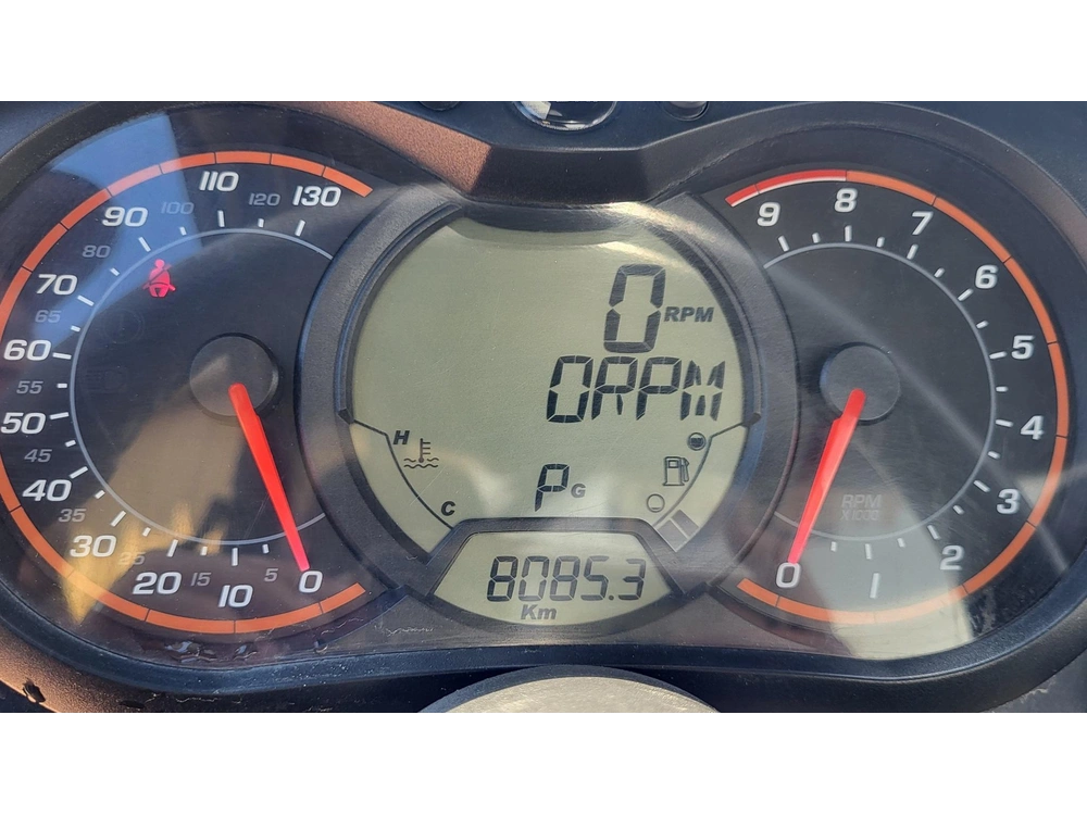 2012 Can-am Commander 1000 Xt alt