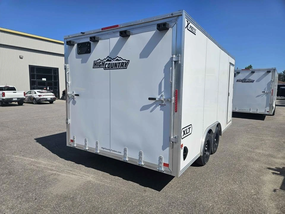 High Country Xpress 8.5' X 24' 2026 alt