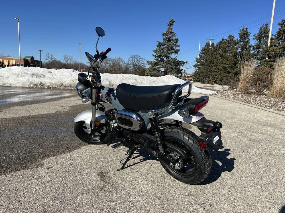 2025 Honda Dax 125 alt
