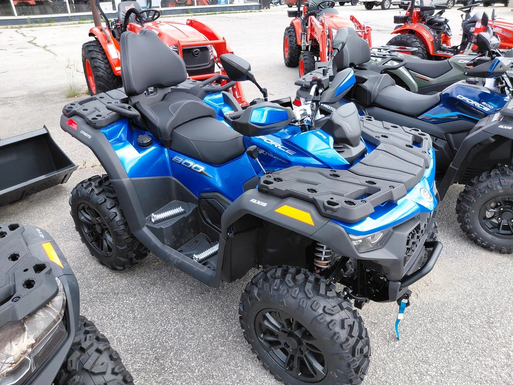 2026 Cfmoto Cforce 800 Touring alt
