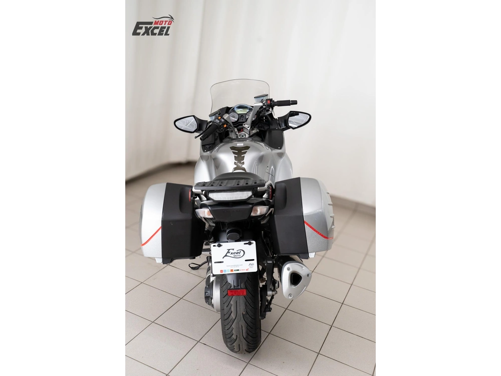 2011 Kawasaki Concours 14 alt