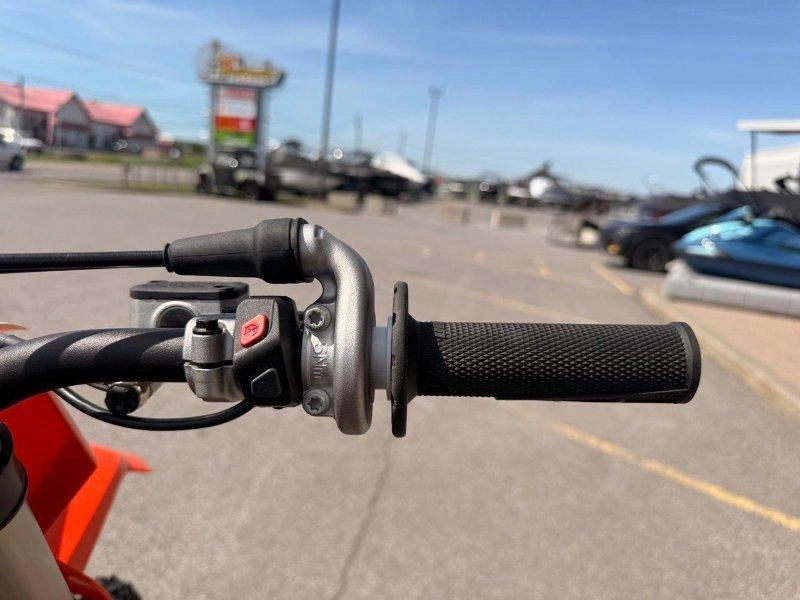 Ktm 250 Sx 2026 alt