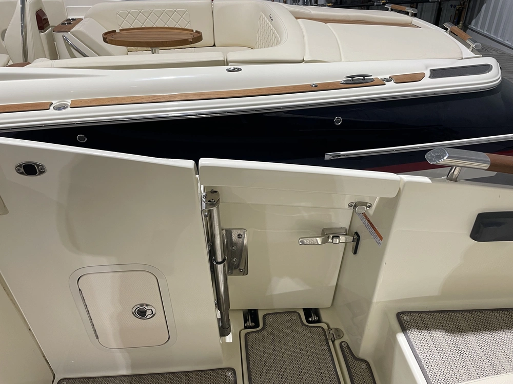 2022 Chris-craft Launch 28 Gt alt