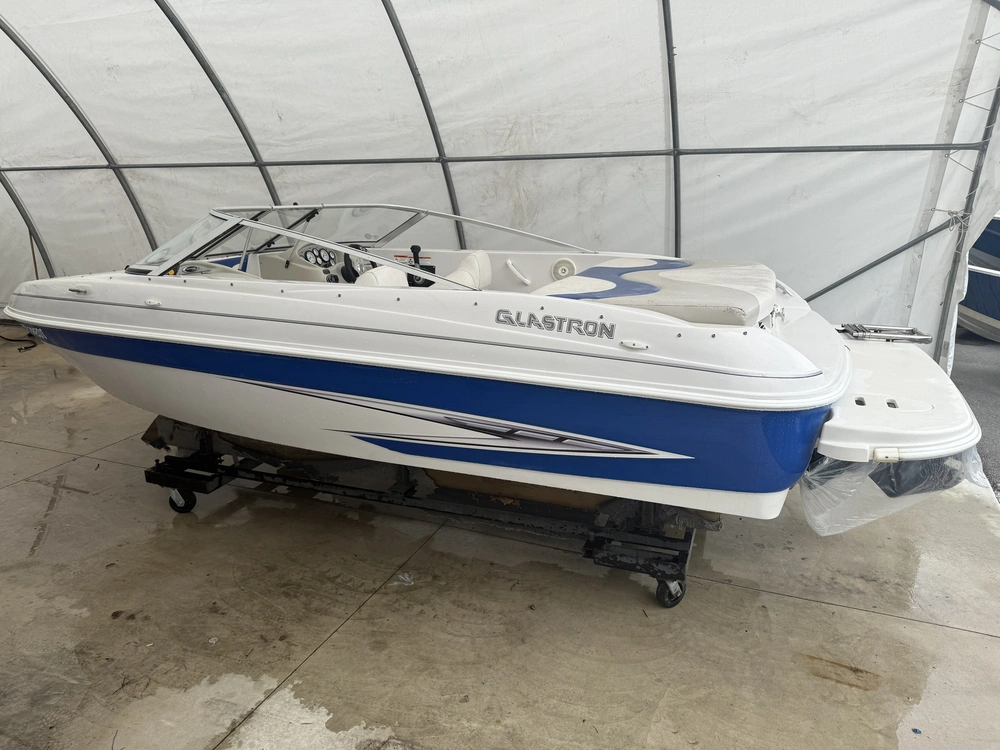 2011 Glastron Mx 185 alt
