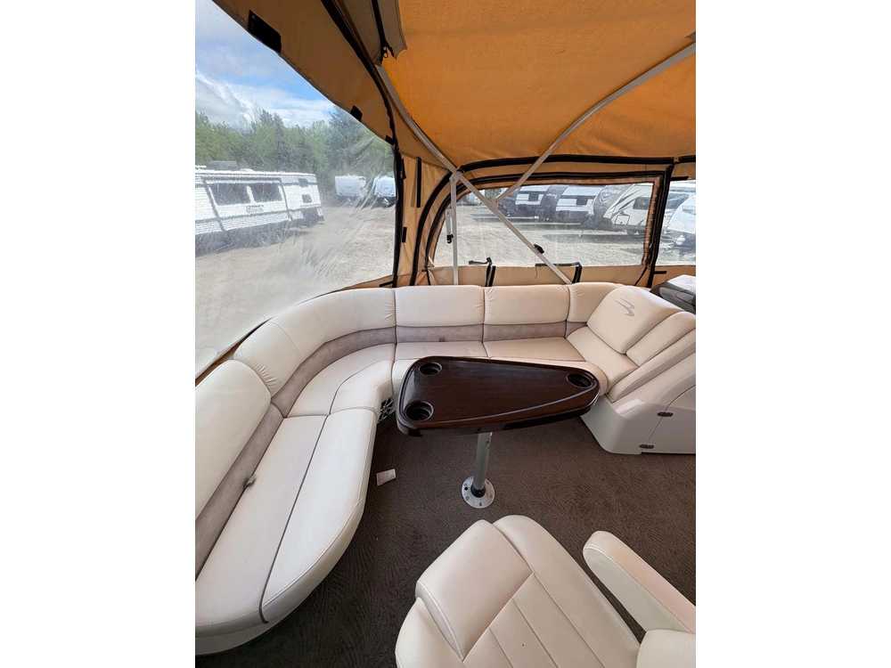 None Bennington Marine Bennington alt