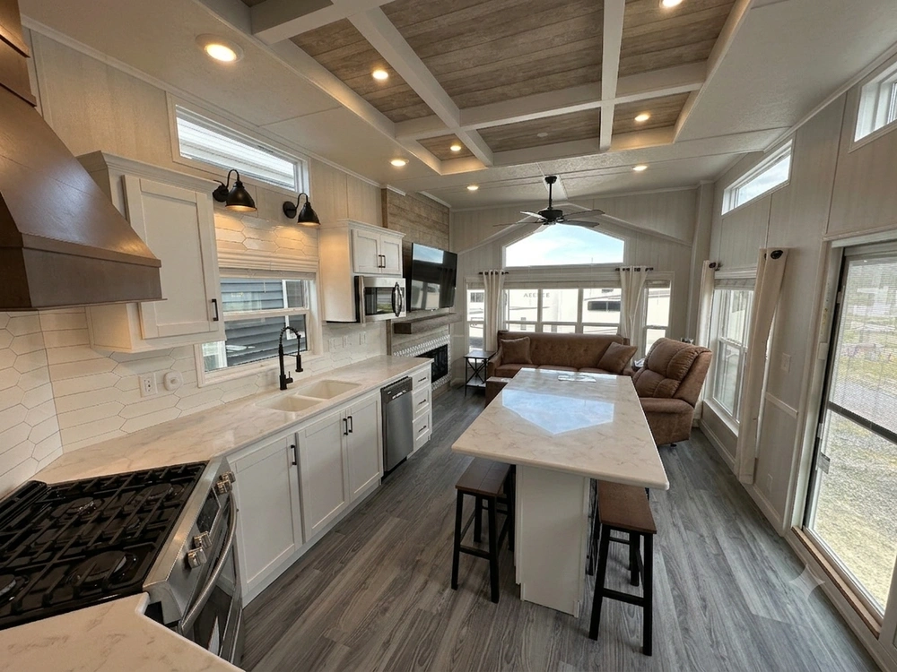 Woodland Park Euro Villa Tc-301c 2025 alt