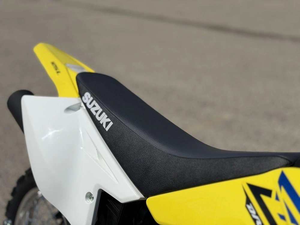 2026 Suzuki Dr-z125l alt