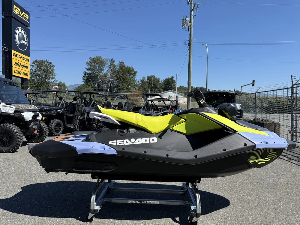 2024 Sea-doo Spark Trixx 3up Audio alt