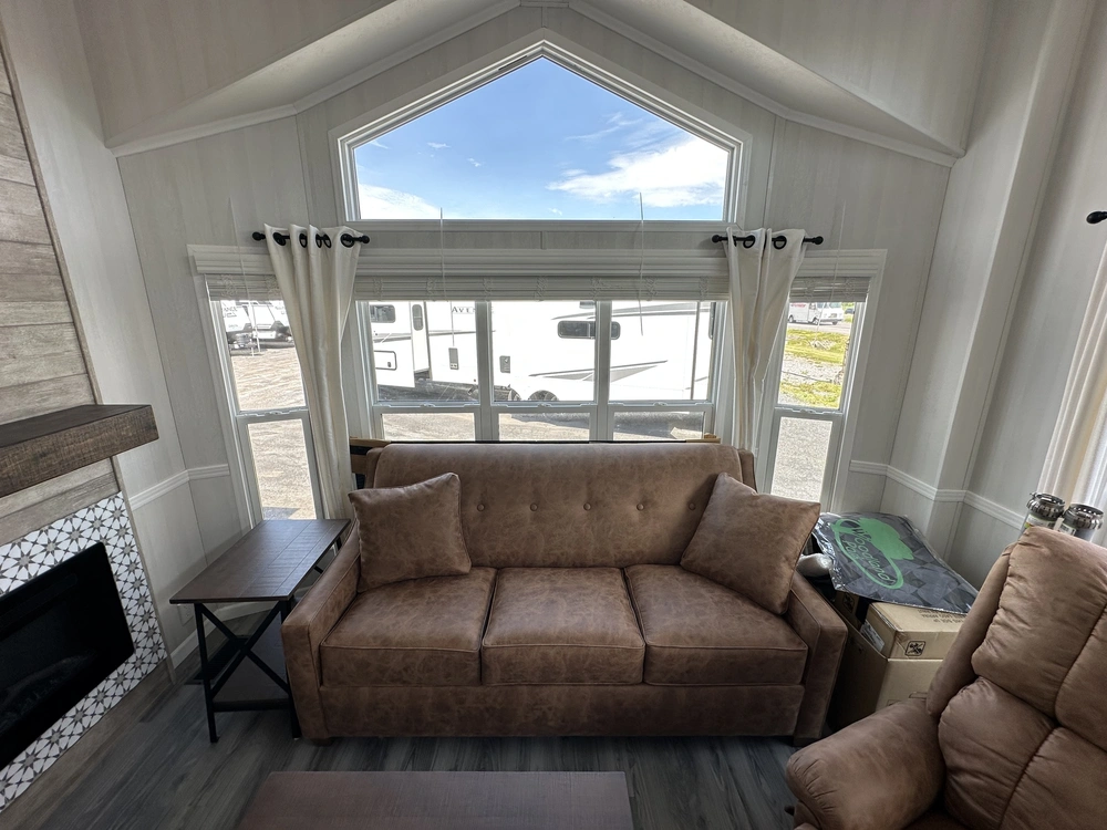 Woodland Park Euro Villa Tc-301c 2025 alt