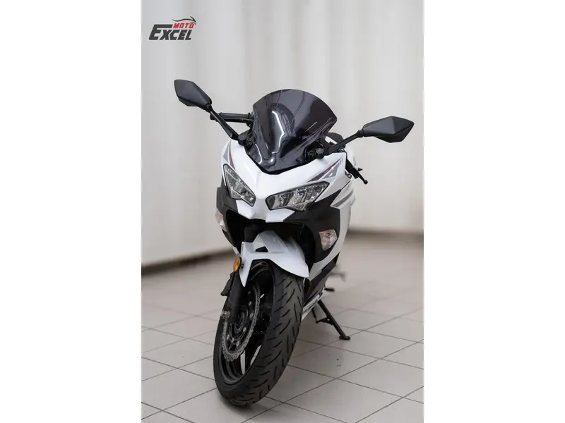 Kawasaki NINJA 400 2023