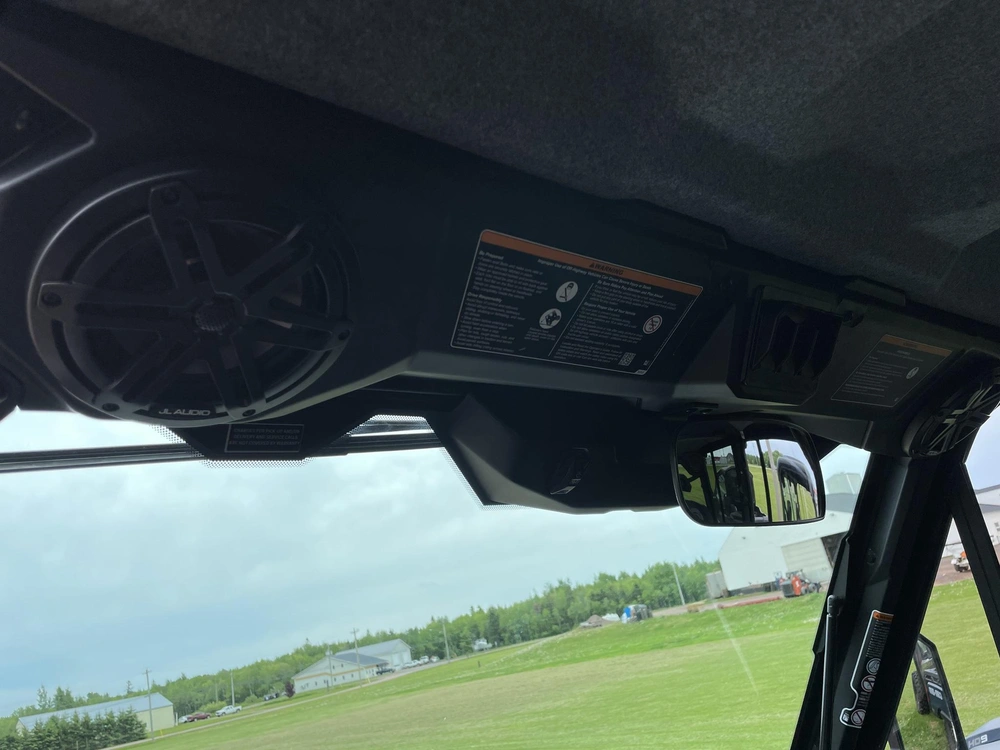 2026 Can-am Defender Max Limited Hd11 alt