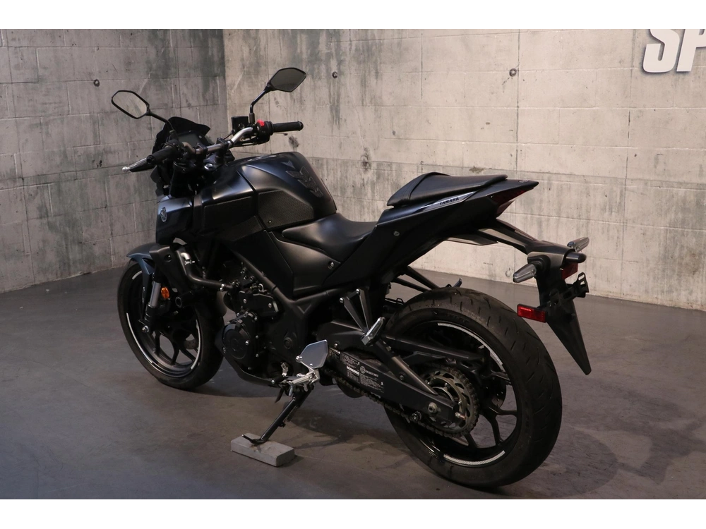 2022 Yamaha Mt-03 alt