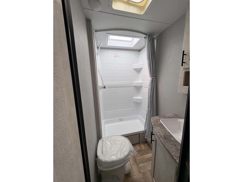 Coachmen Shasta 19 Bh 2023 alt