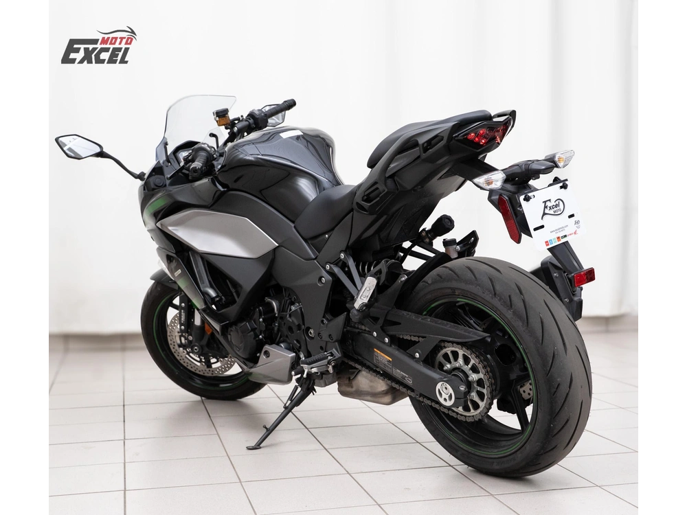 Kawasaki Ninja 1000 2020 alt