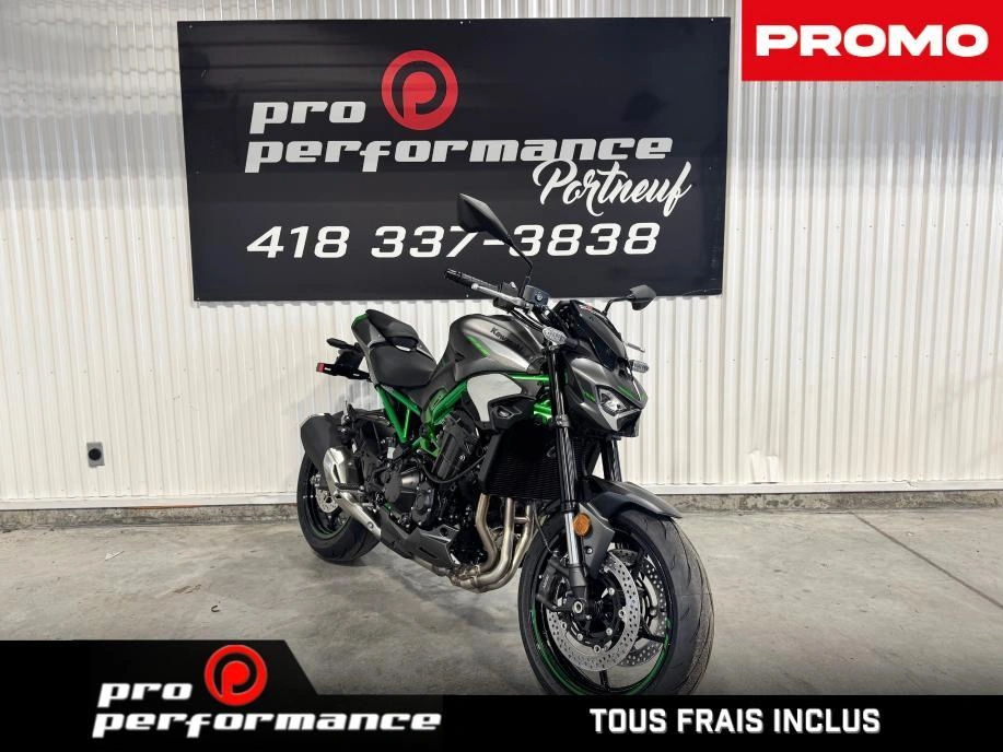 Kawasaki Z900 2025 alt
