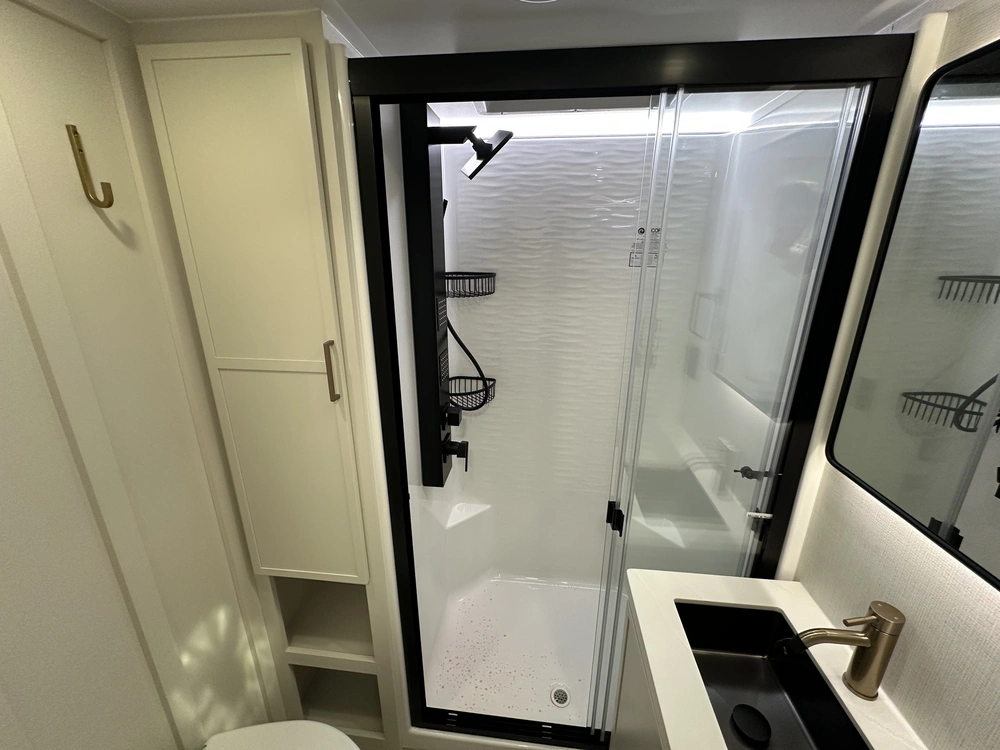 2027 Brinkley Rv Z3100 alt