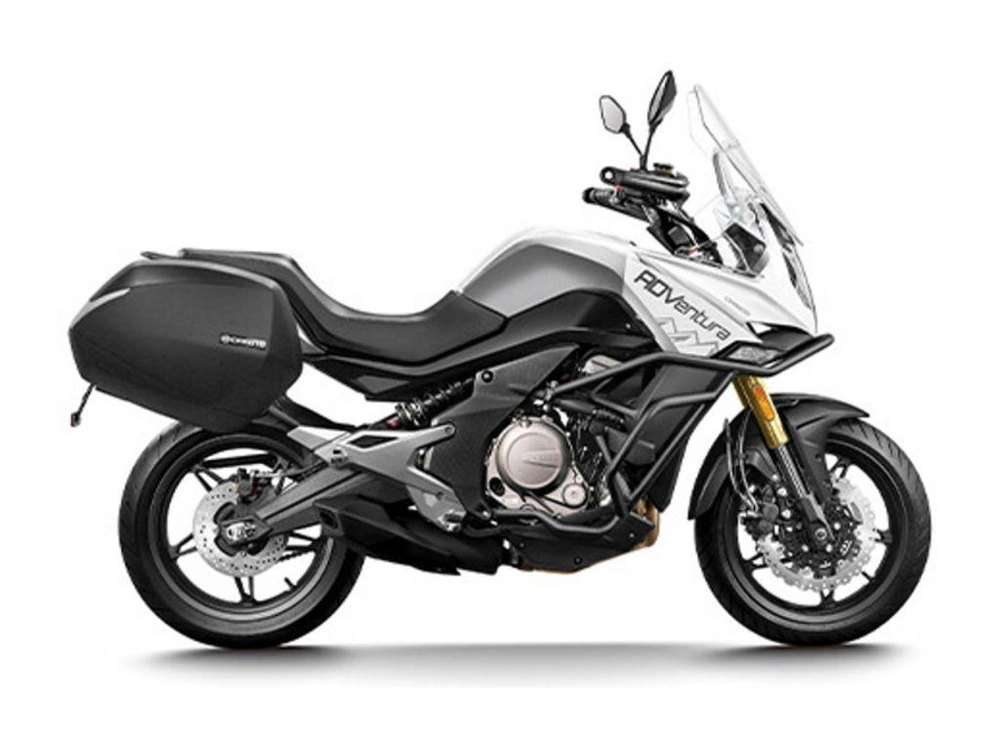 2022 Cfmoto 650 Adventura alt