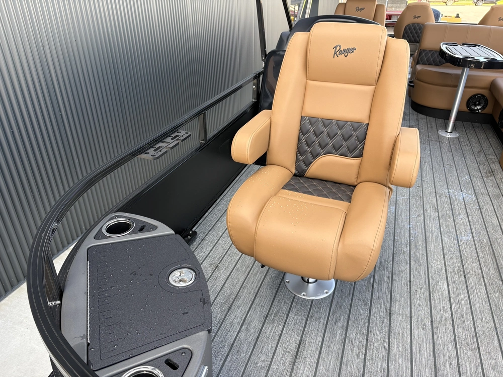 2026 Ranger Reata 220 F 115elpt alt