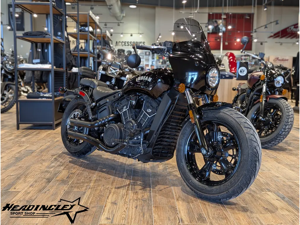 2024 Indian Motorcycle Scout Bobber Sixty // Black Metallic