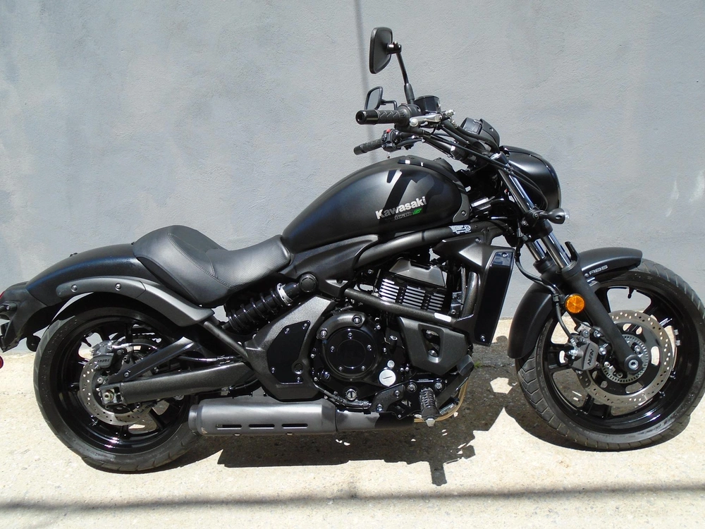 2019 Kawasaki Vulcan S alt