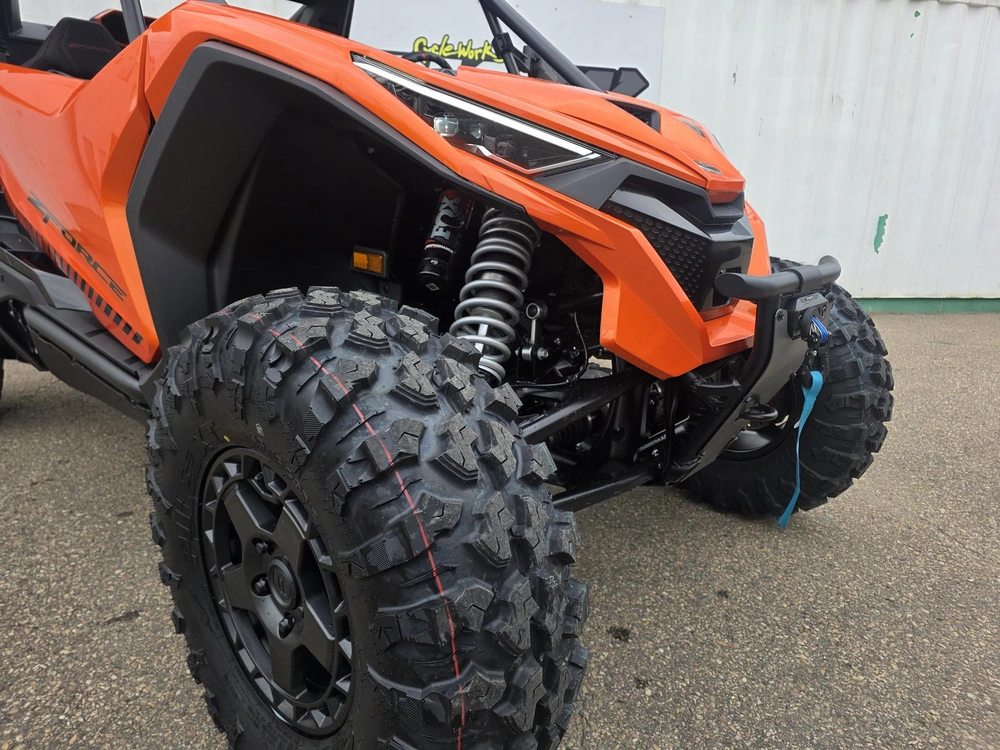 2026 Cfmoto Zforce Z10 Lava Orange alt