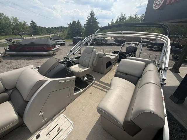 2017 G3 Boats Suncatcher Elite 324 Ss alt