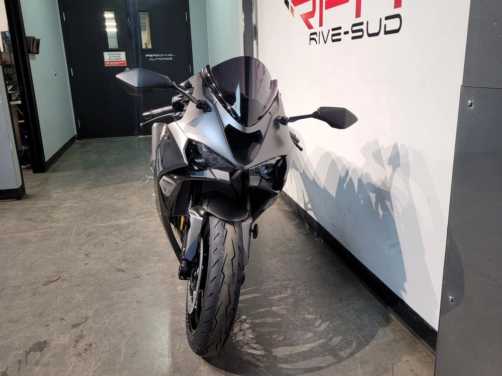 Kawasaki Ninja Zx-6r (full Equip) *5.99%/84 Mois💳 2026 alt