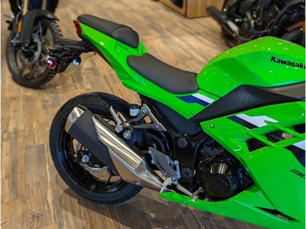 New 2026 Kawasaki Ninja 300 ABS // Lime Green in Headingley