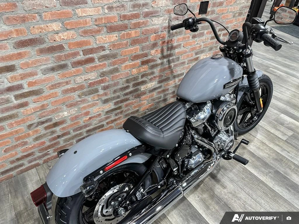 2026 Harley-davidson Street Bob alt