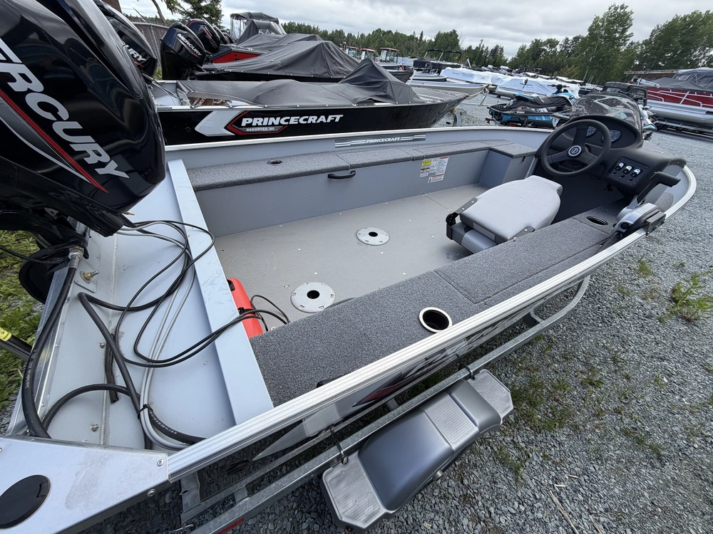 2025 Princecraft Resorter 160 Sc 40elhpt alt