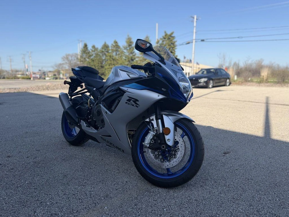 2026 Suzuki Gsx-r600 alt