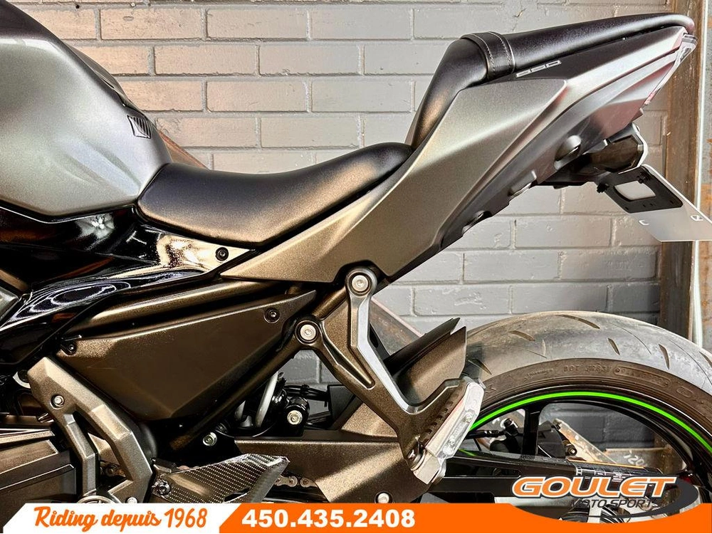 Kawasaki Ninja Ex650 2023 alt