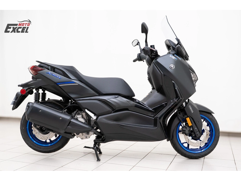 2024 Yamaha Xmax alt
