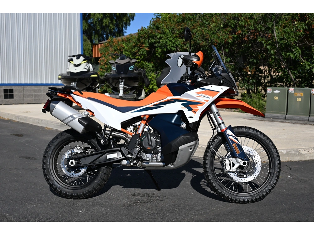 2026 Ktm Adventure 890 R alt