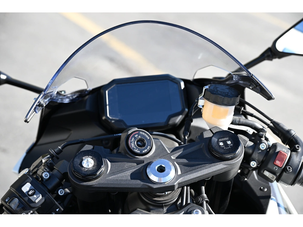 2025 Kawasaki Ninja Zx-6r alt