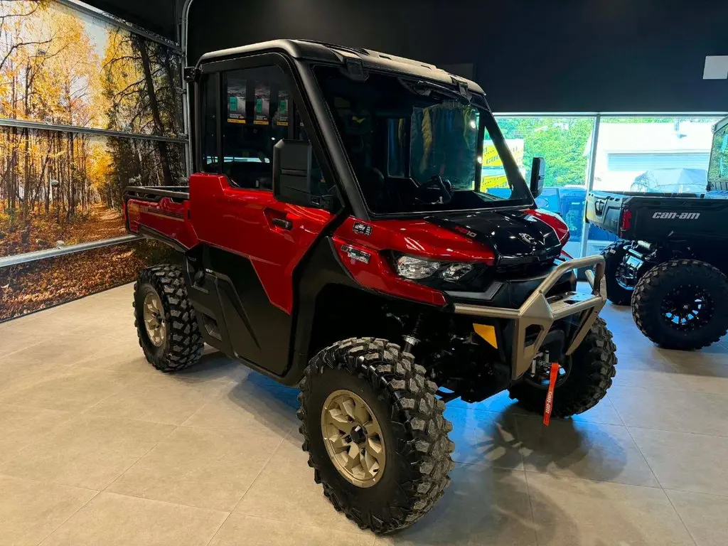 Can-Am DEFENDER LIMITED HD10 USED 2025