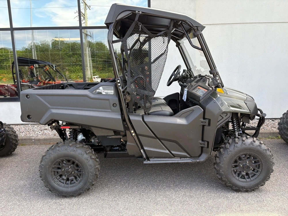 Honda Pioneer 700 2 Places Rabais De 750$ 2026 alt
