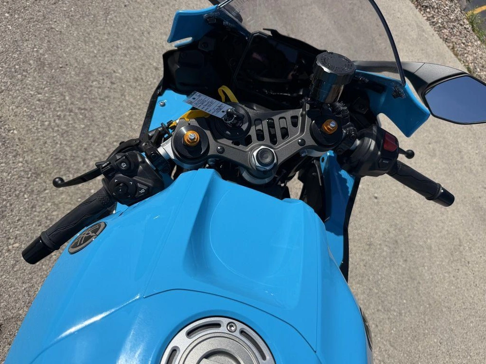 2026 Yamaha Yzf-r7 alt