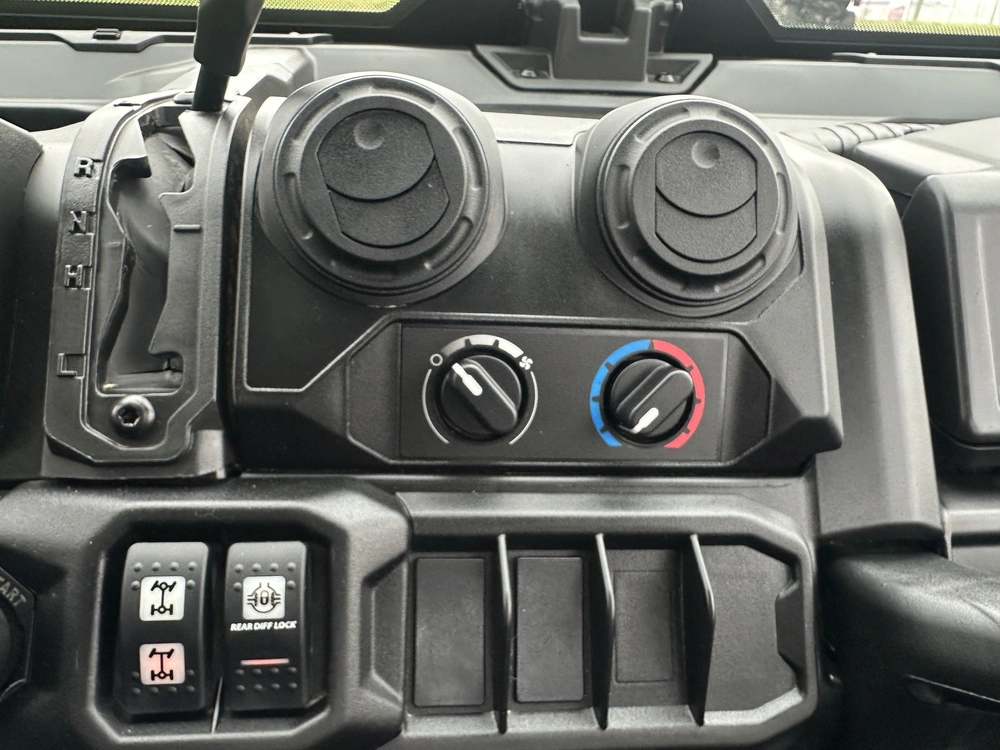 2026 Can-am Defender Dps Cab Hd9 alt