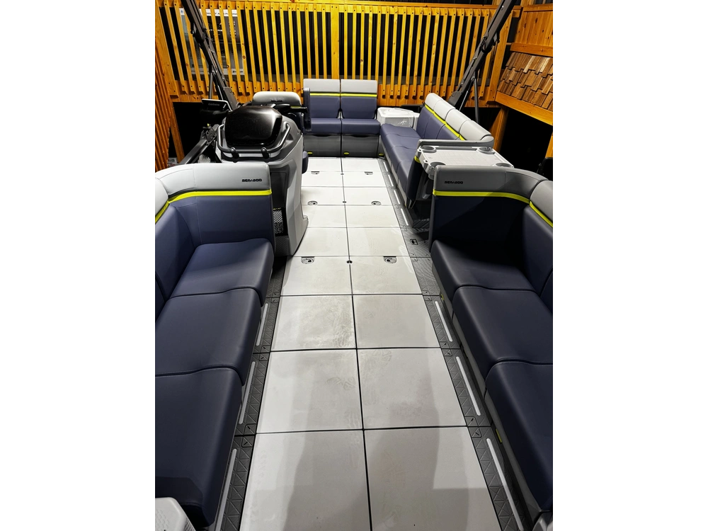 2026 Sea-doo Switch Cruise Ltd 21' 300hp alt