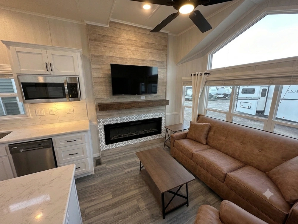 Woodland Park Euro Villa Tc-301c 2025 alt