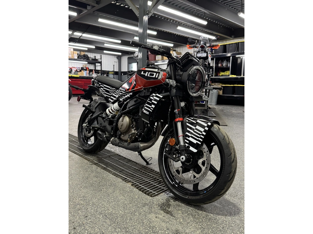 Husqvarna Vitpilen 401 B.d. 2024 alt